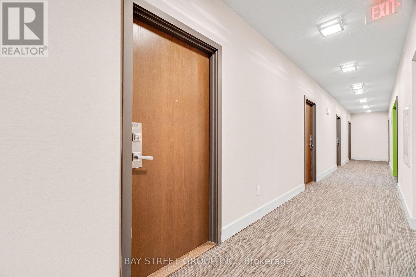 1108 - 365 Prince Of Wales Drive, Mississauga, Ontario  L5B 0G6 - Photo 4 - W12093890