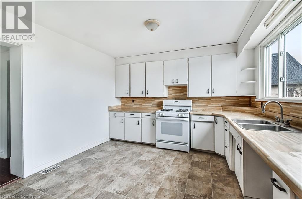 210 Lock Street W, Dunnville, Ontario  N1A 1V2 - Photo 14 - 40717873