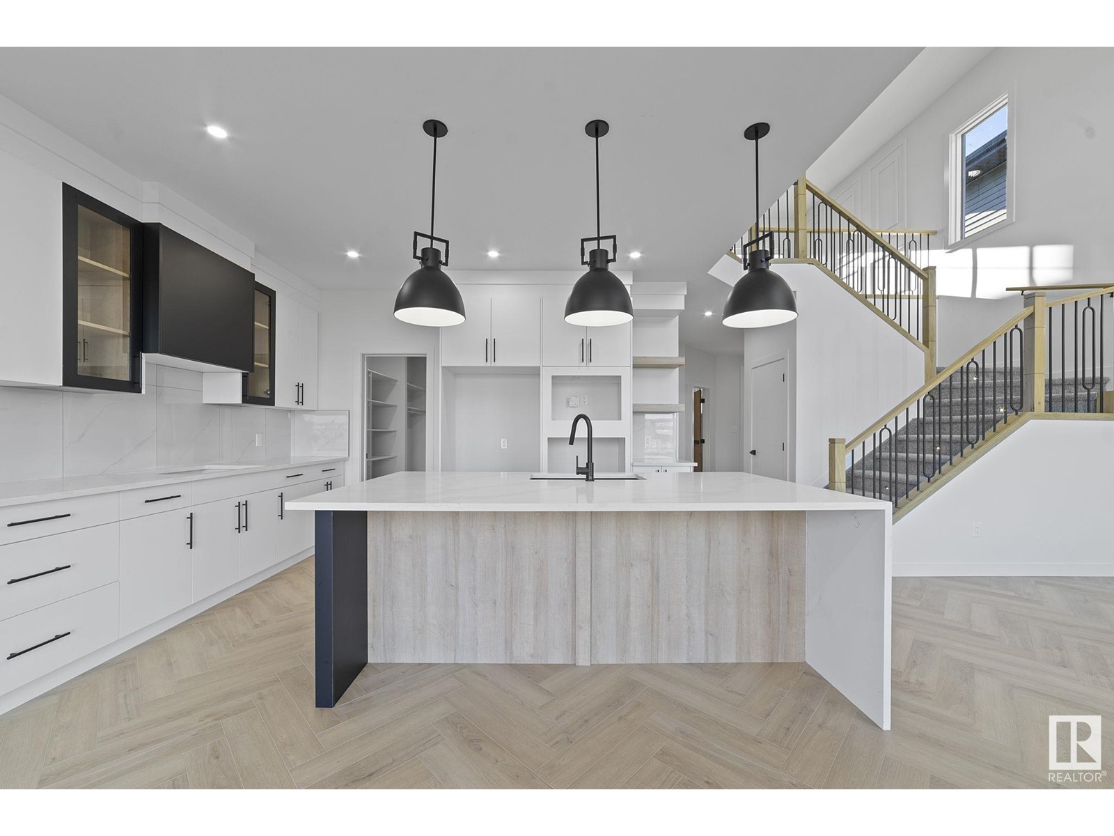 Property at 1369 Siskin WD NW image 3