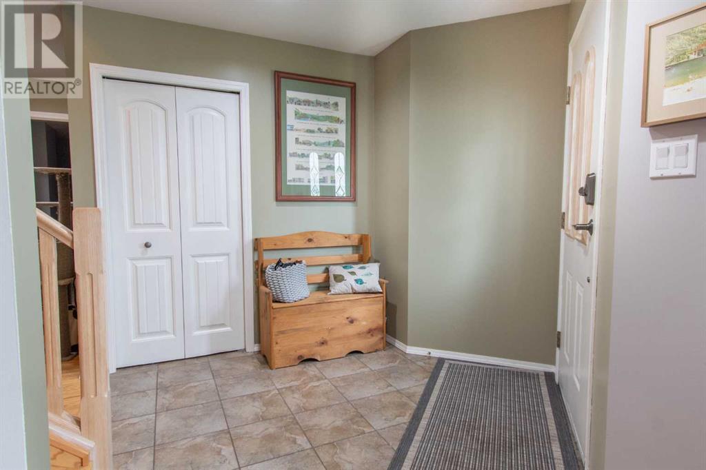 Property at 6121 96 Street image 3