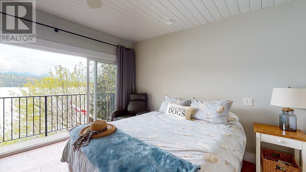 1980 Thornbrough Road, Gibsons, British Columbia  V0N 1V6 - Photo 24 - R2992020