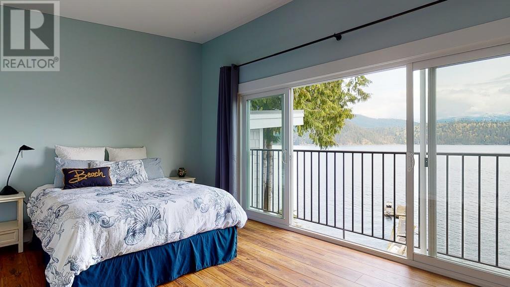 1980 Thornbrough Road, Gibsons, British Columbia  V0N 1V6 - Photo 25 - R2992020