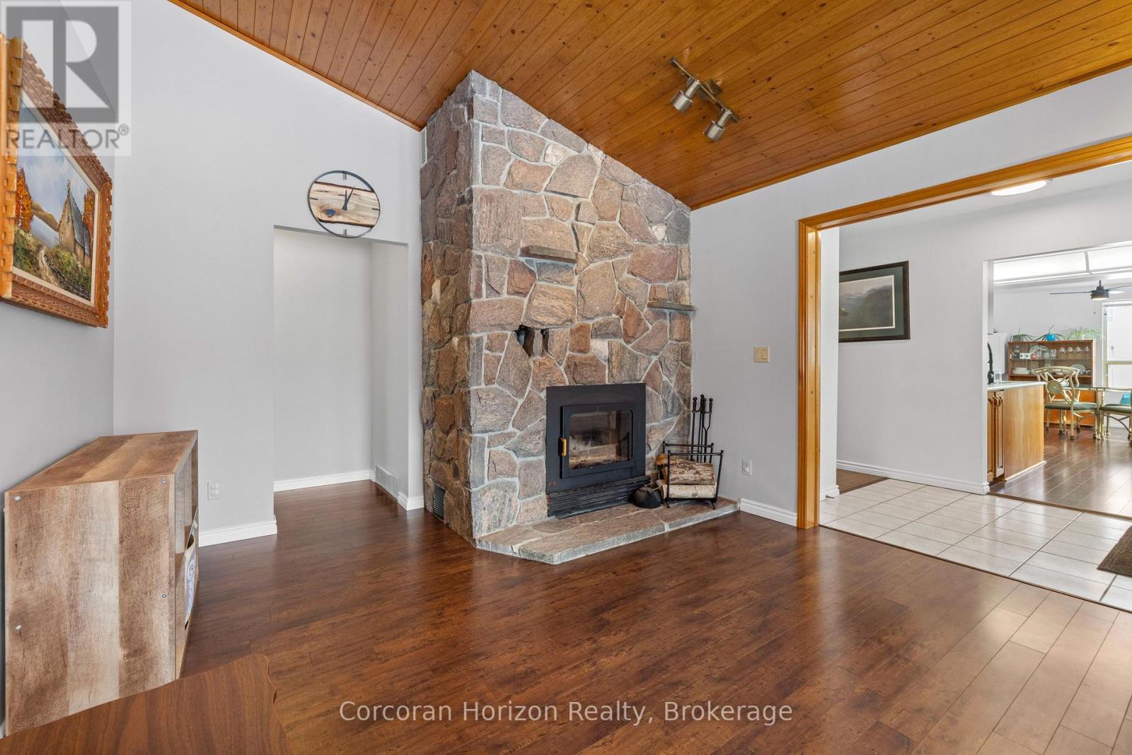 87 Corrievale Road, Georgian Bay, Ontario  L0K 1S0 - Photo 11 - X12093927
