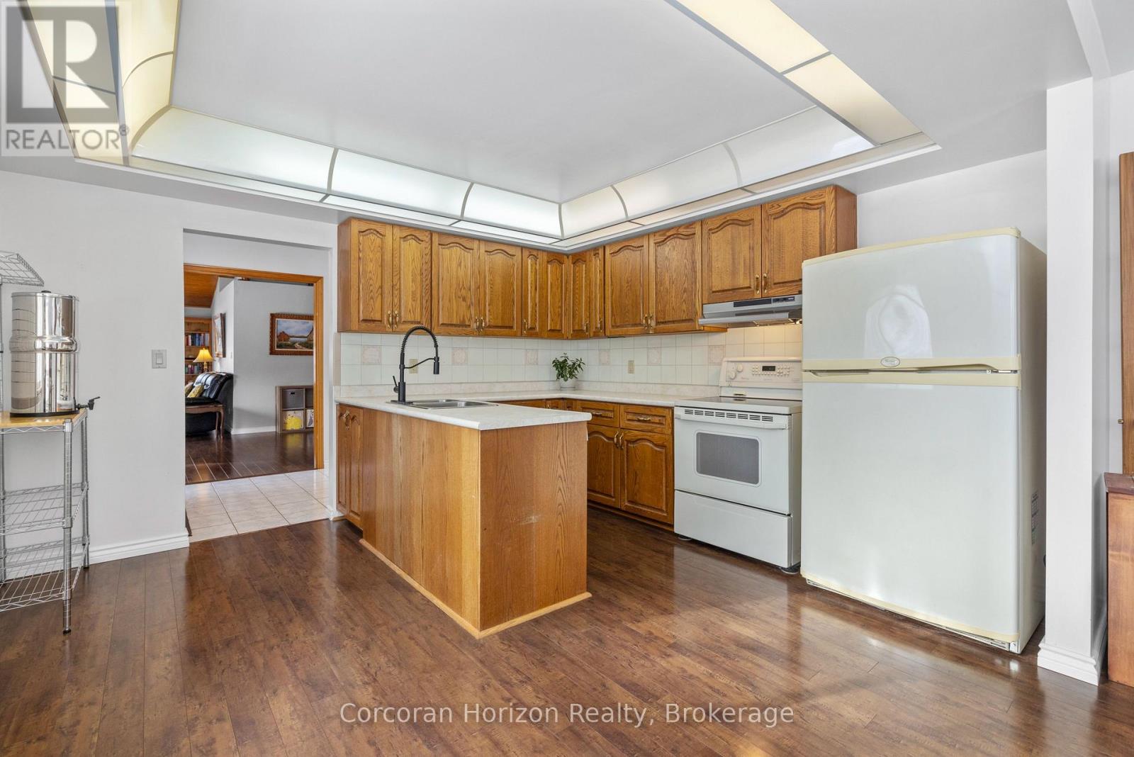 87 Corrievale Road, Georgian Bay, Ontario  L0K 1S0 - Photo 17 - X12093927