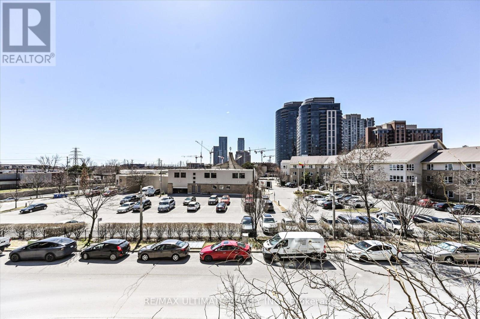 310 - 9 Michael Power Place, Toronto, Ontario  M9A 0A5 - Photo 25 - W12093933