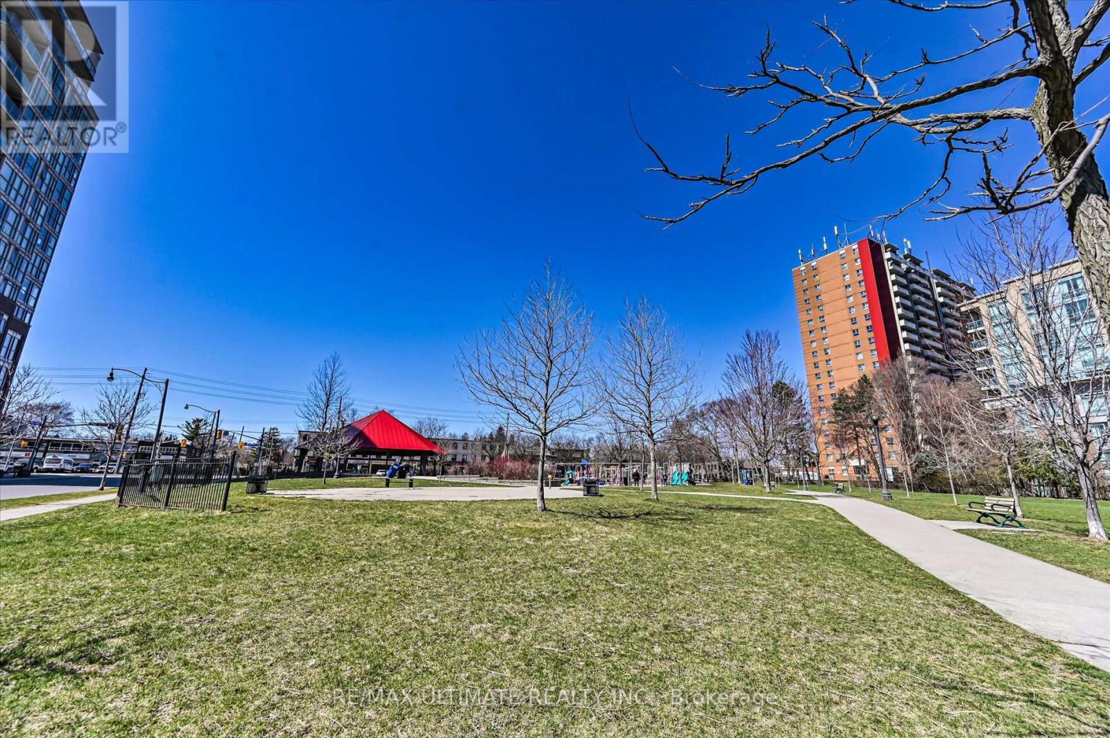 310 - 9 Michael Power Place, Toronto, Ontario  M9A 0A5 - Photo 28 - W12093933
