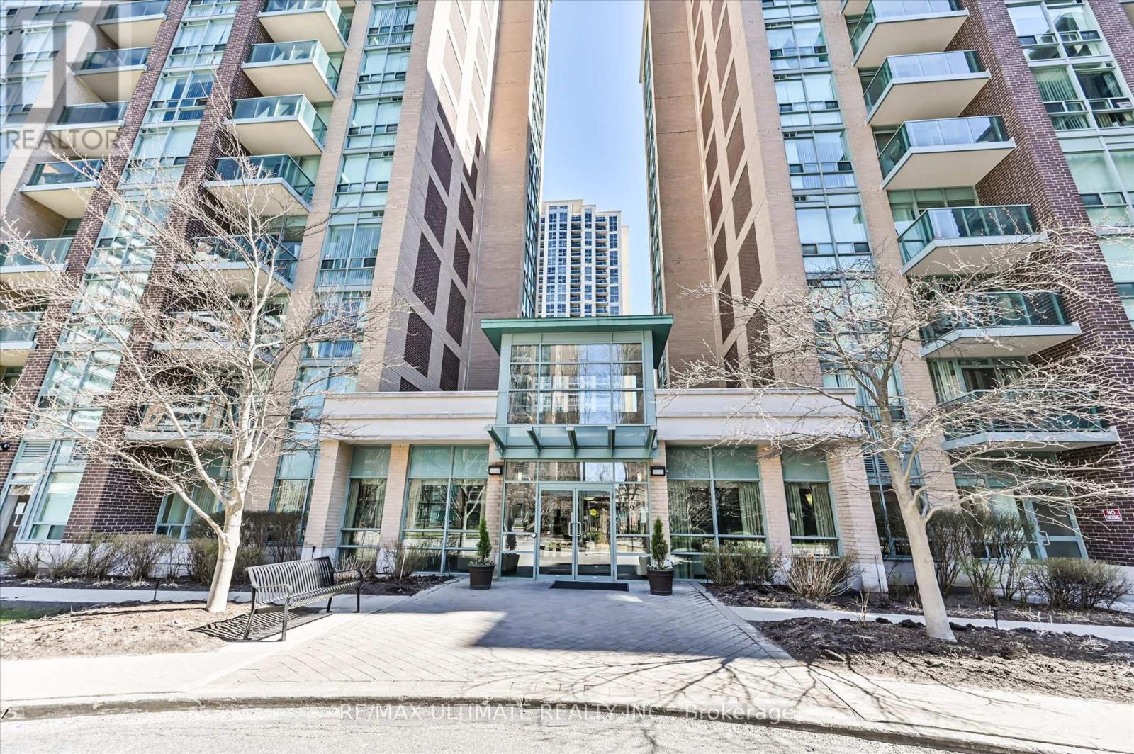 Property at 310 - 9 MICHAEL POWER PLACE image 4