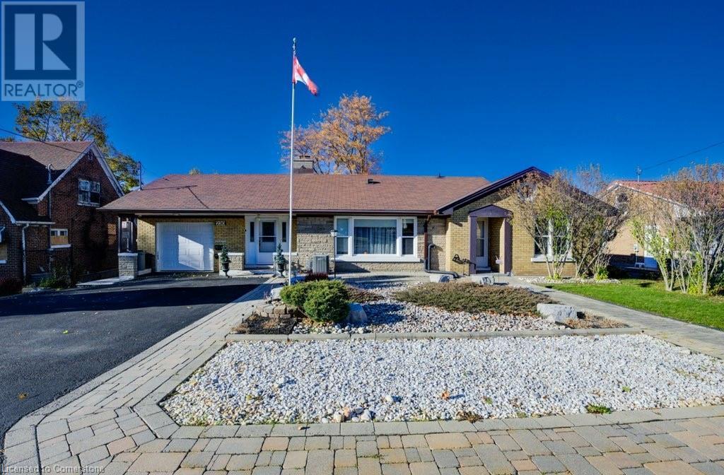 230 HIGHLAND Road W, Kitchener, Ontario
