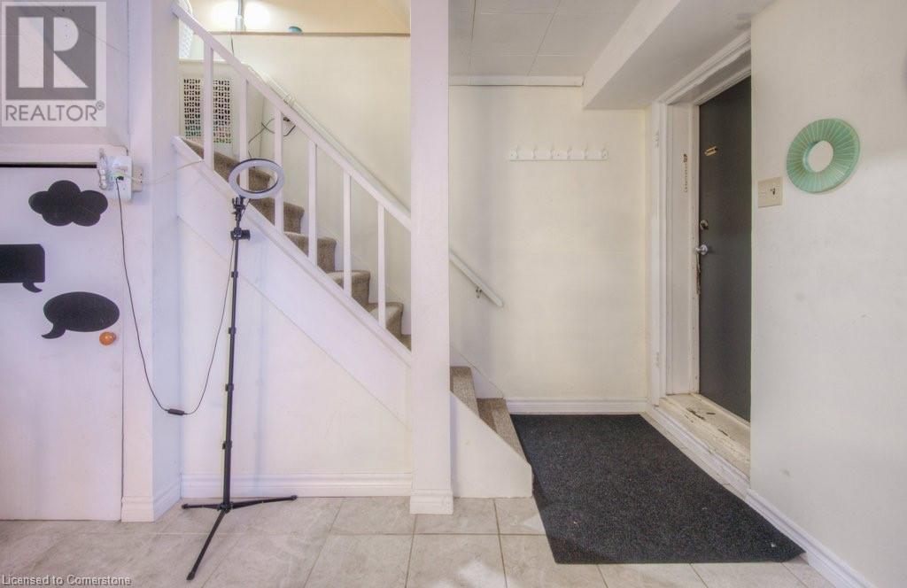 230 Highland Road W, Kitchener, Ontario  N2M 3C2 - Photo 16 - 40719432