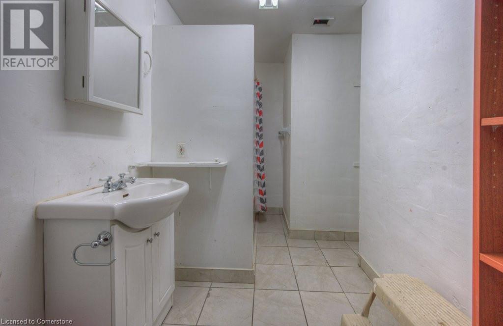 230 Highland Road W, Kitchener, Ontario  N2M 3C2 - Photo 25 - 40719432