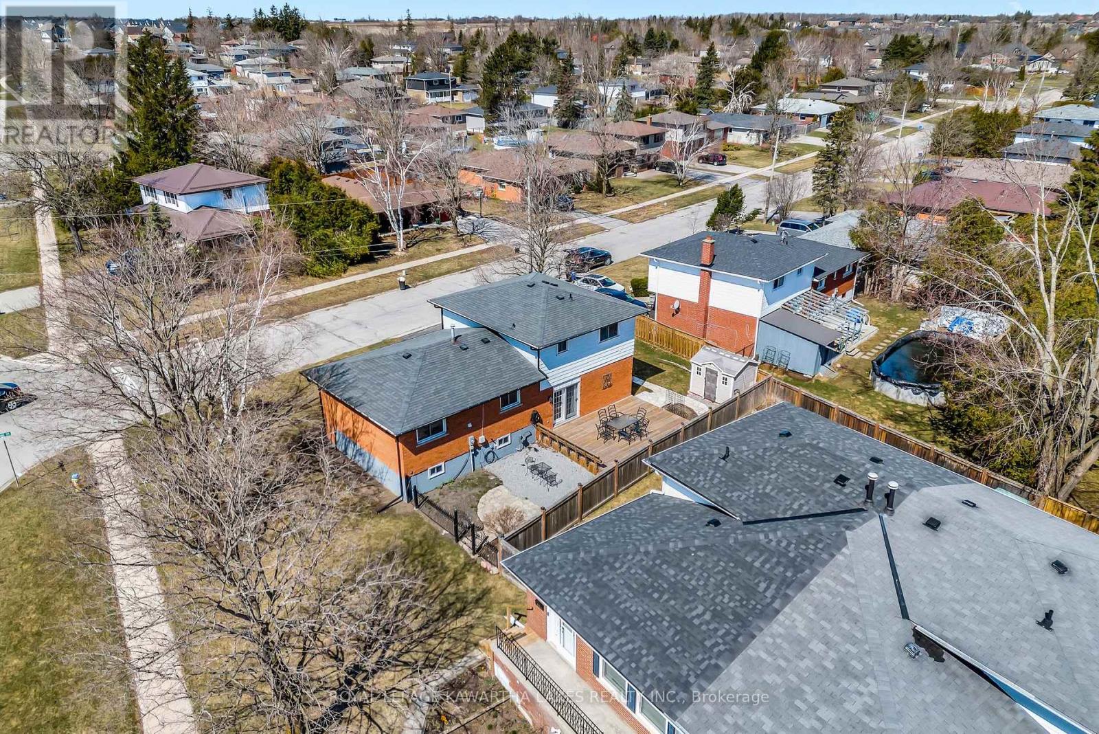 Property at 1 ELAINE DRIVE image 4