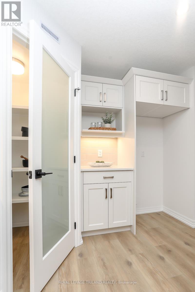 10 Silverleaf Path, St. Thomas, Ontario  N5R 0N6 - Photo 11 - X12093950