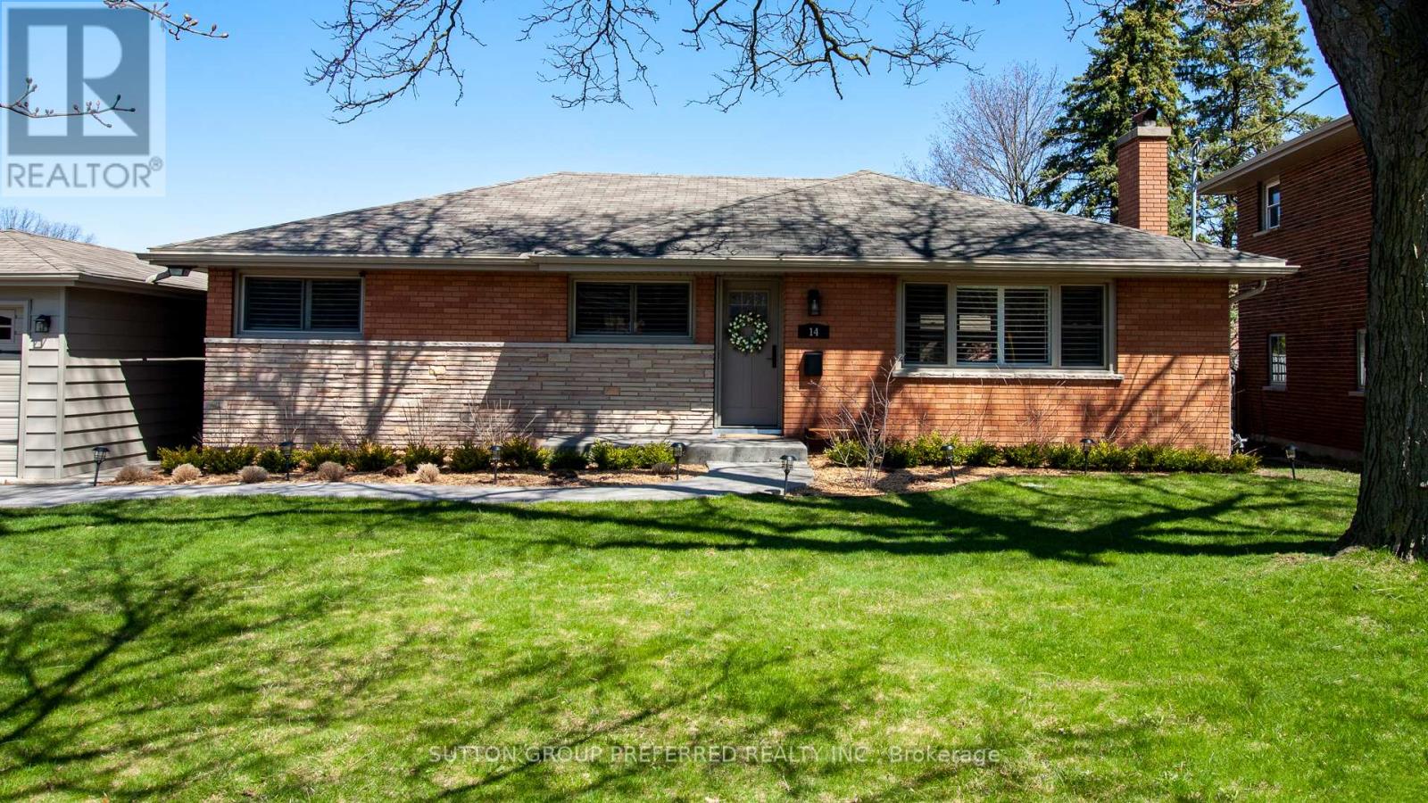 14 Adare Crescent