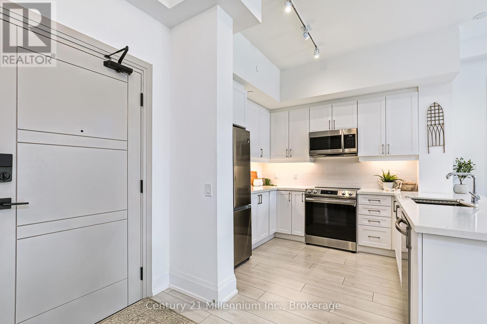 209 - 1 Hume Street, Collingwood, Ontario  L9Y 0X3 - Photo 8 - S12093951