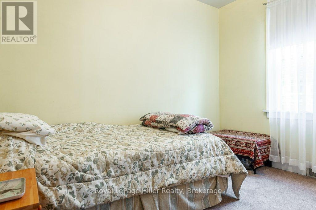 174 Charles Street, Stratford, Ontario  N5A 5Y2 - Photo 17 - X12093994
