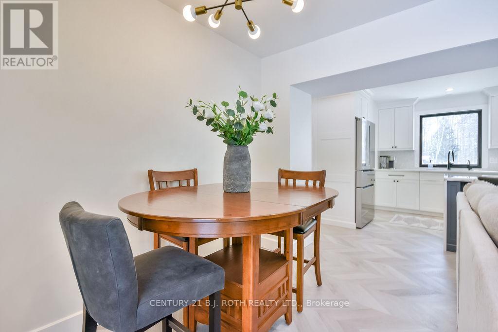 10457 Darkwood Road, Milton, Ontario  L0P 1J0 - Photo 27 - W12018431