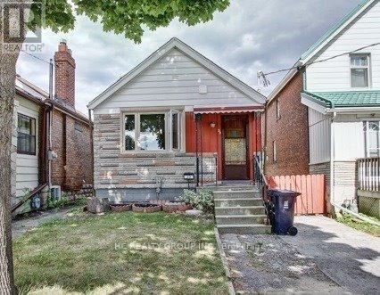 33 SEVENTEENTH STREET, Toronto, Ontario