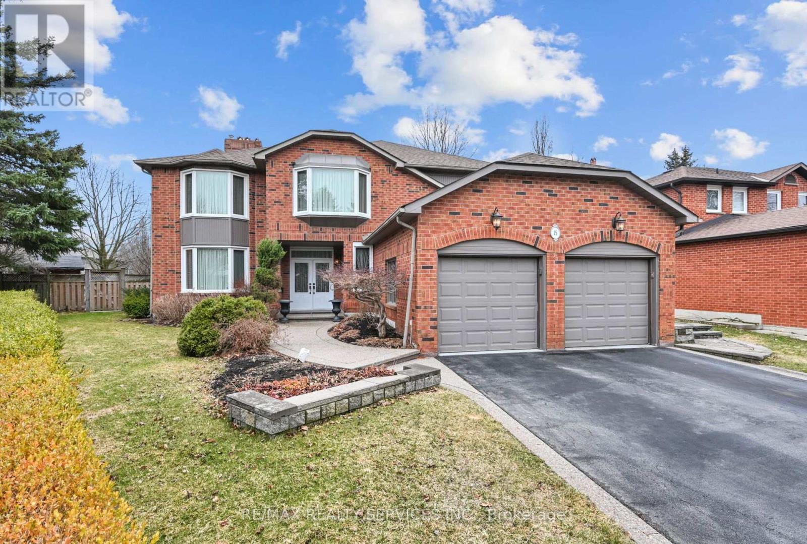 Property at 15 BROOKBANK COURT image 2