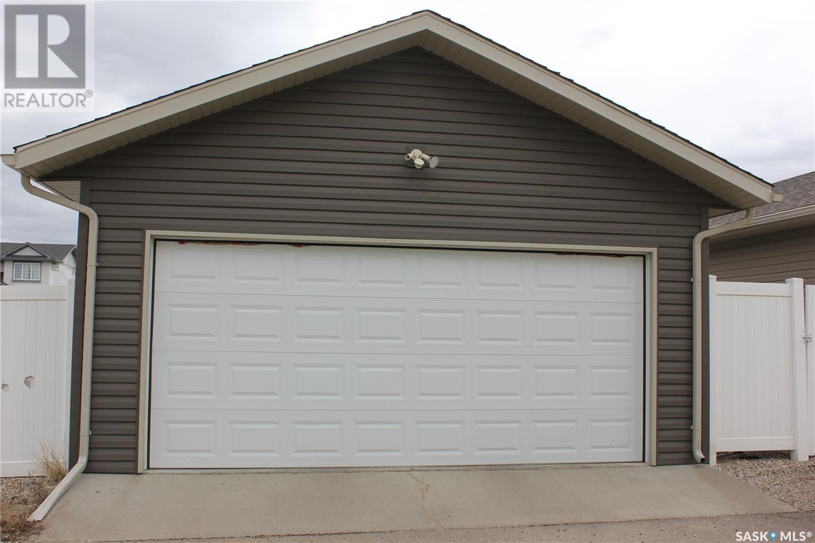 4550 James Hill Road, Regina, Saskatchewan  S4W 0K8 - Photo 30 - SK996398