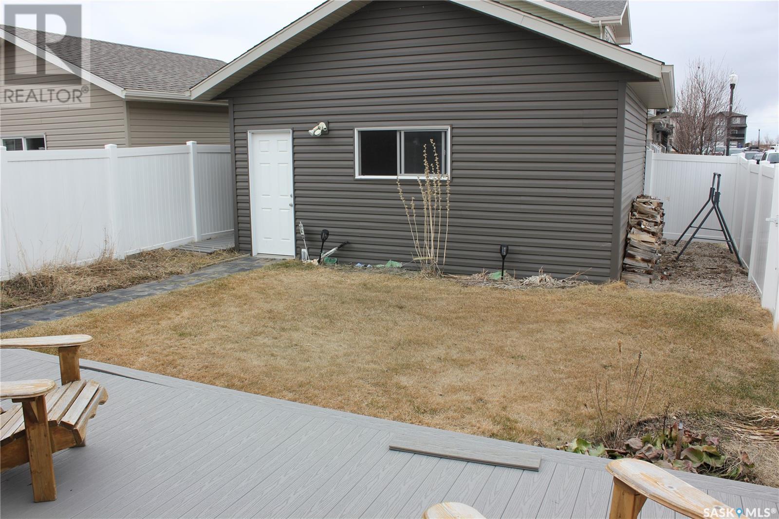 4550 James Hill Road, Regina, Saskatchewan  S4W 0K8 - Photo 29 - SK996398