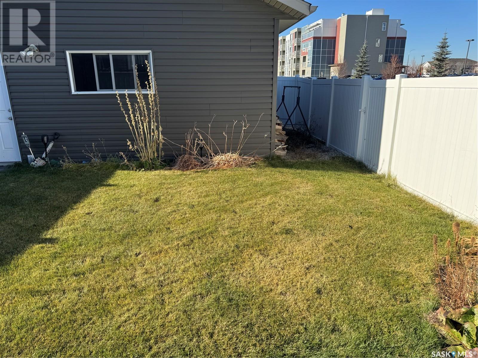 4550 James Hill Road, Regina, Saskatchewan  S4W 0K8 - Photo 32 - SK996398