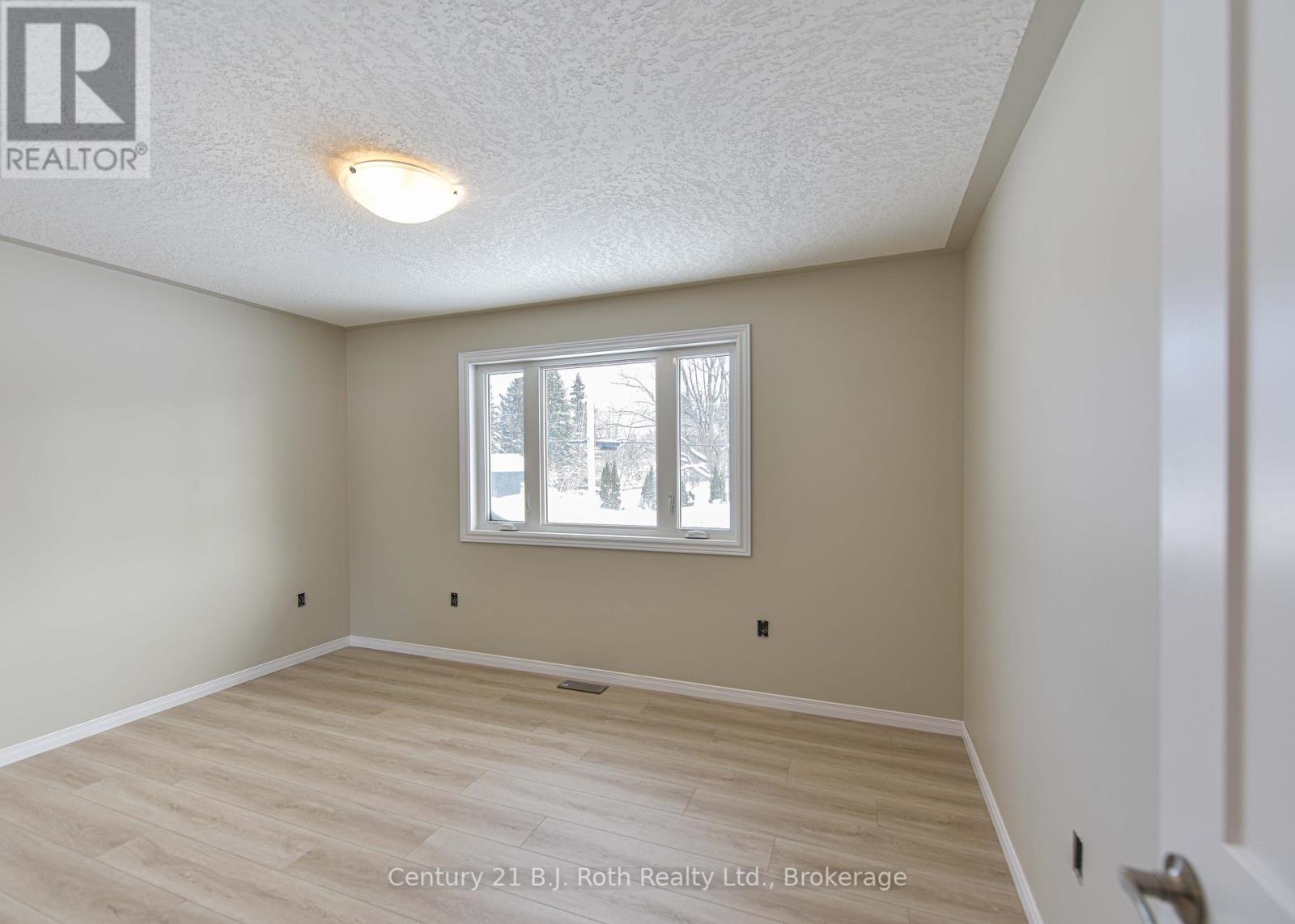 Property at 3382 AZCONA AVENUE image 4