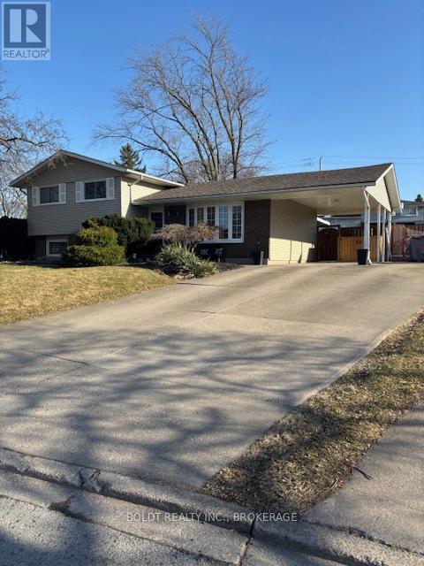 Property at 3 BEACON HILL DRIVE image 4