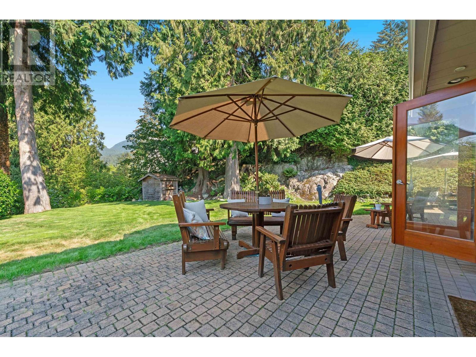 Property at 5475 GREENLEAF ROAD image 4