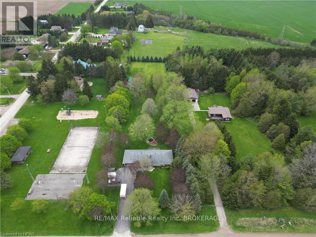 23617 Wellburn Road, Thames Centre, Ontario  N4X 1C6 - Photo 2 - X10780969