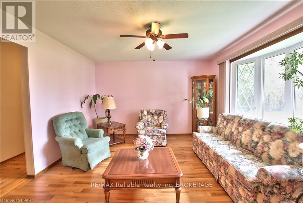 23617 Wellburn Road, Thames Centre, Ontario  N4X 1C6 - Photo 4 - X10780969