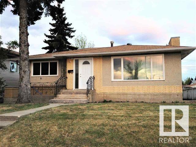 Property at 8911 and 8913 132 AV NW image 1