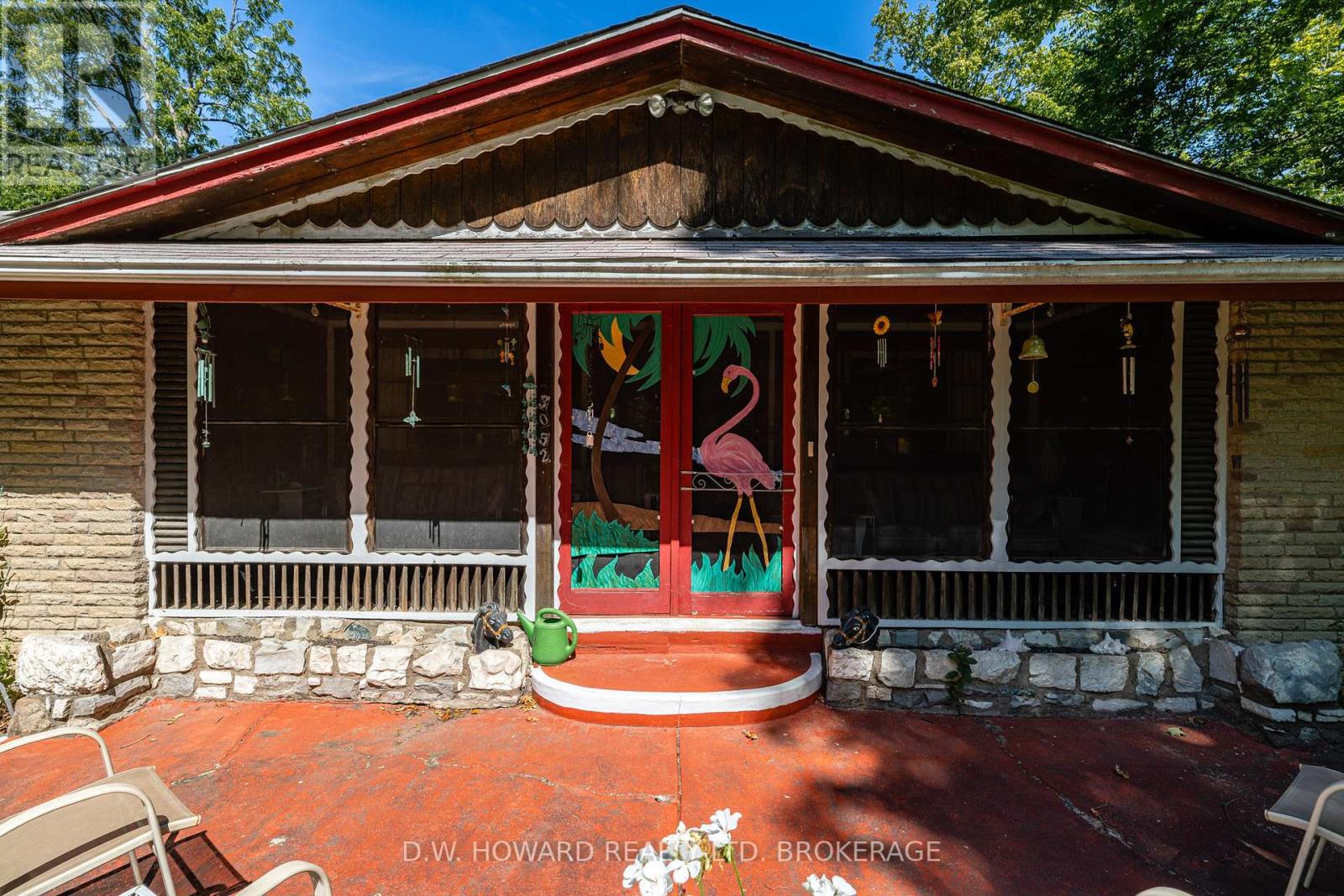 Property at 3052 MAPLE AVENUE image 4