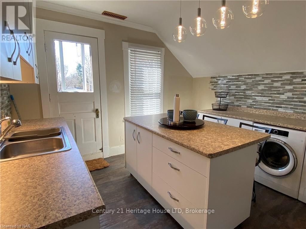 6042 Culp Street, Niagara Falls, Ontario  L2G 2B7 - Photo 18 - X12094153