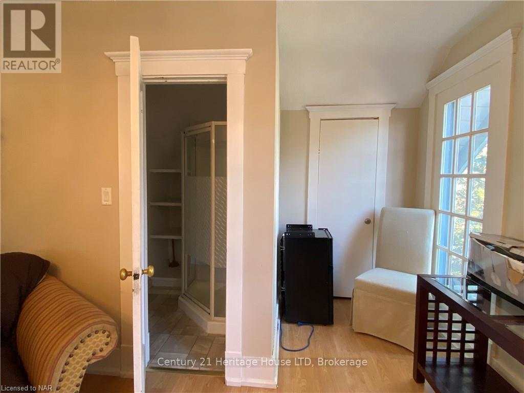 6042 Culp Street, Niagara Falls, Ontario  L2G 2B7 - Photo 26 - X12094153