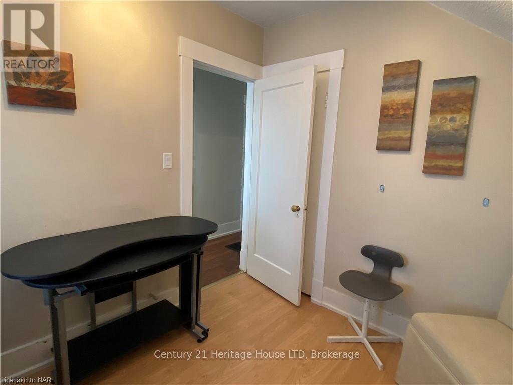 6042 Culp Street, Niagara Falls, Ontario  L2G 2B7 - Photo 30 - X12094153