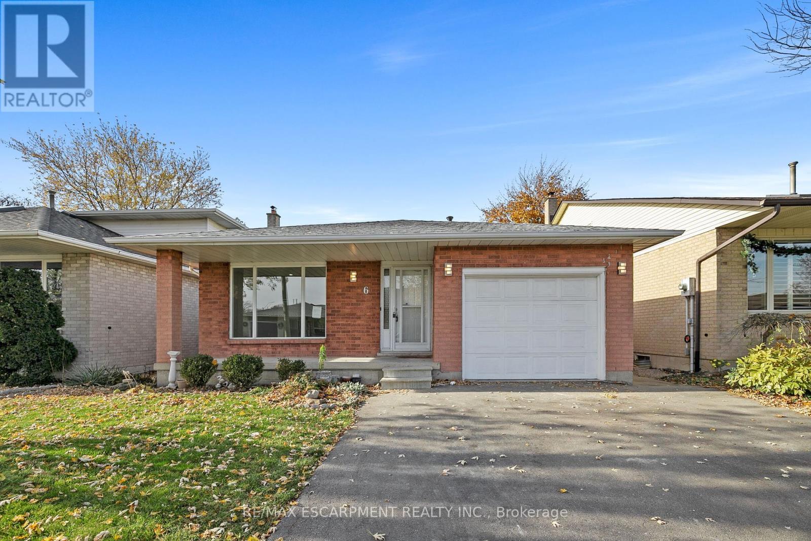 Property at 6 BARBARA COURT image 4