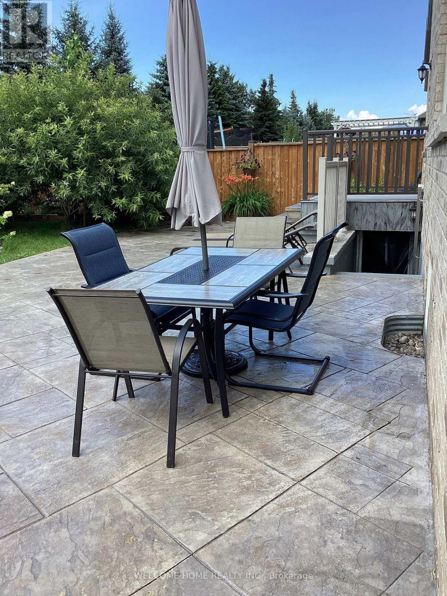 125 Gardiner Drive. Drive N, Bradford West Gwillimbury, Ontario  L3Z 0J6 - Photo 25 - N12094118