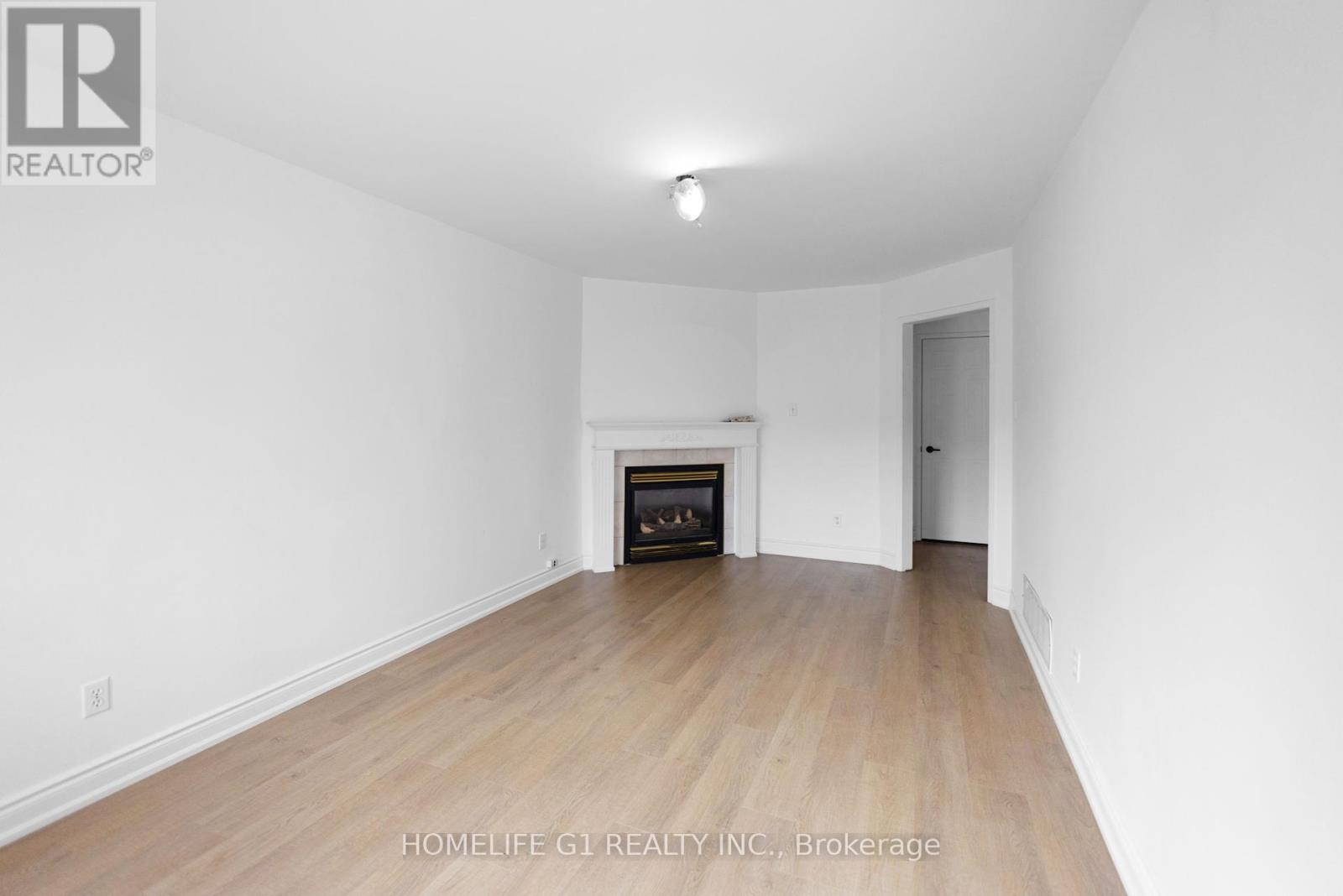 9 Hodgson Drive, Barrie, Ontario  L4N 7Y2 - Photo 11 - S12094143