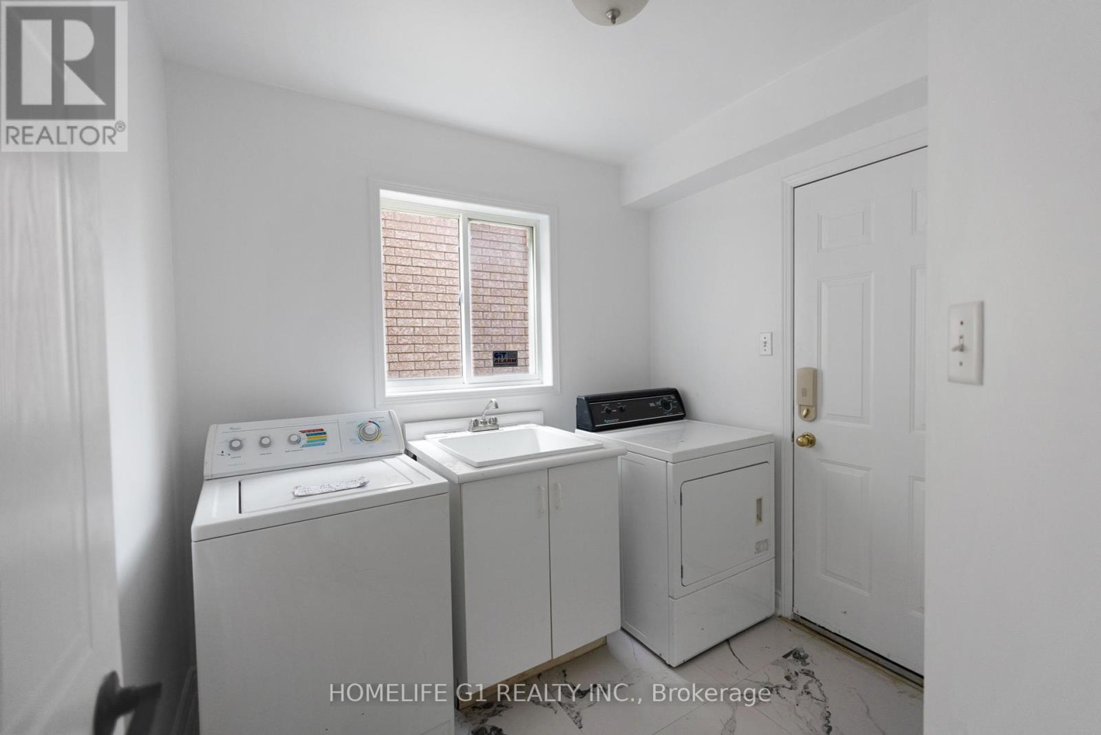 9 Hodgson Drive, Barrie, Ontario  L4N 7Y2 - Photo 14 - S12094143