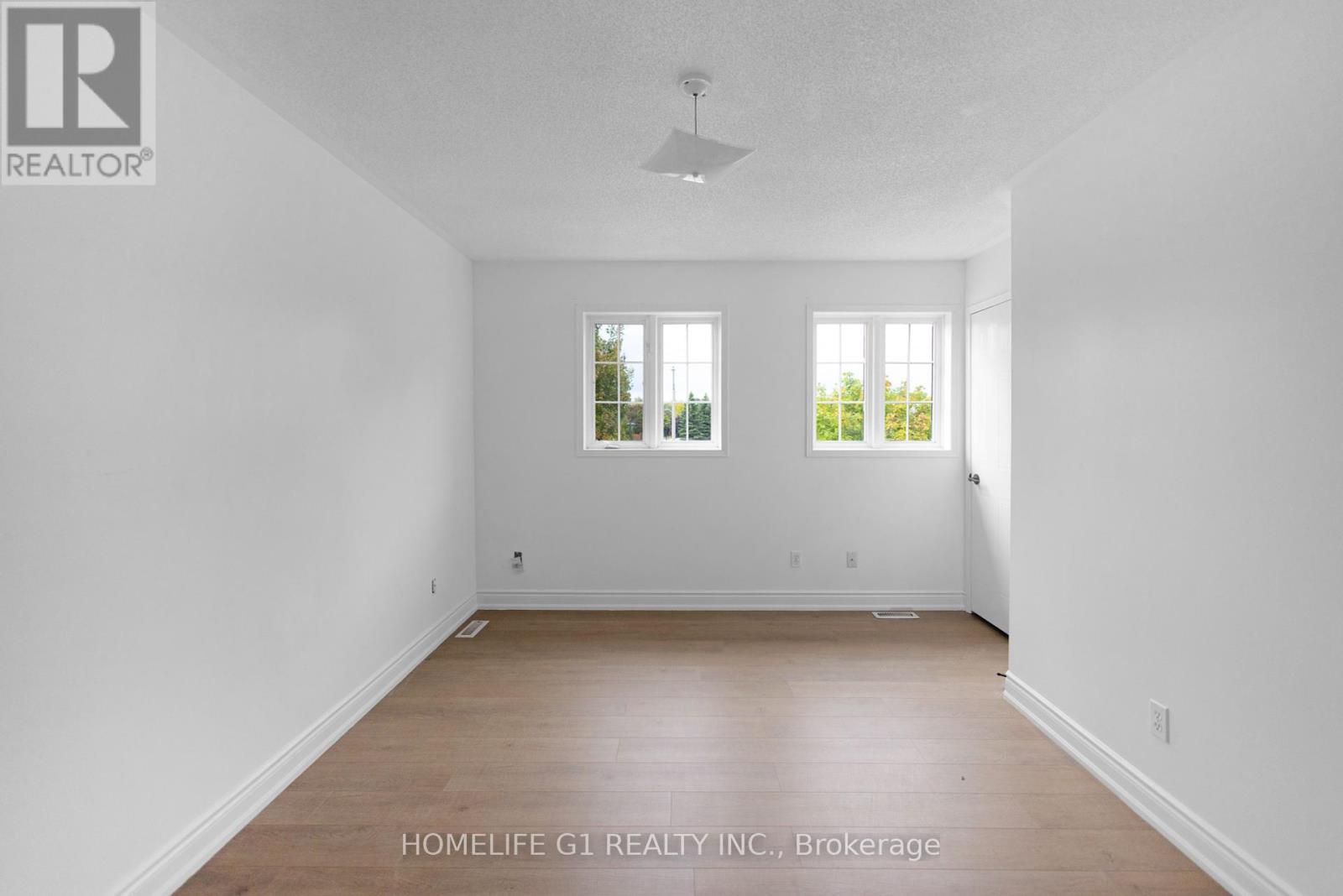 9 Hodgson Drive, Barrie, Ontario  L4N 7Y2 - Photo 19 - S12094143