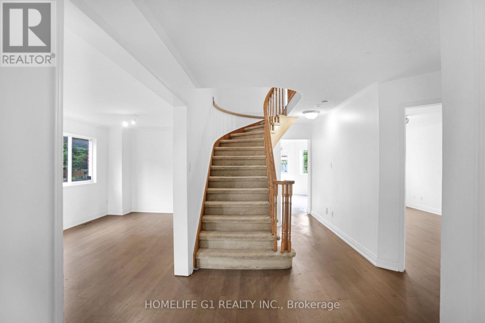 Property at 9 HODGSON DRIVE image 3