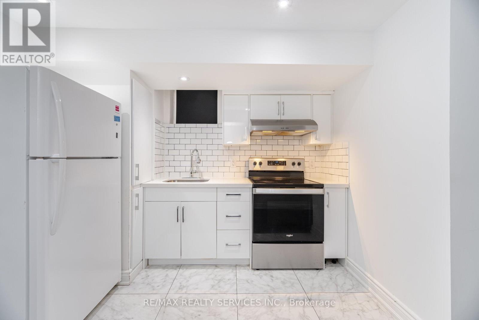 17 Boathouse Road, Brampton, Ontario  L7A 5B5 - Photo 31 - W12092012