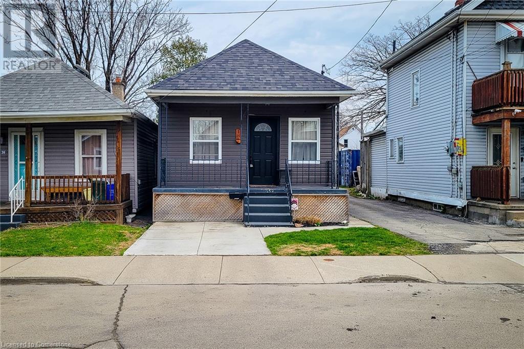 18 ELLIS Avenue, Hamilton, Ontario