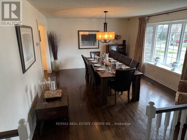 2162 Devon Road, Oakville, Ontario  L6J 2N4 - Photo 9 - W12094130