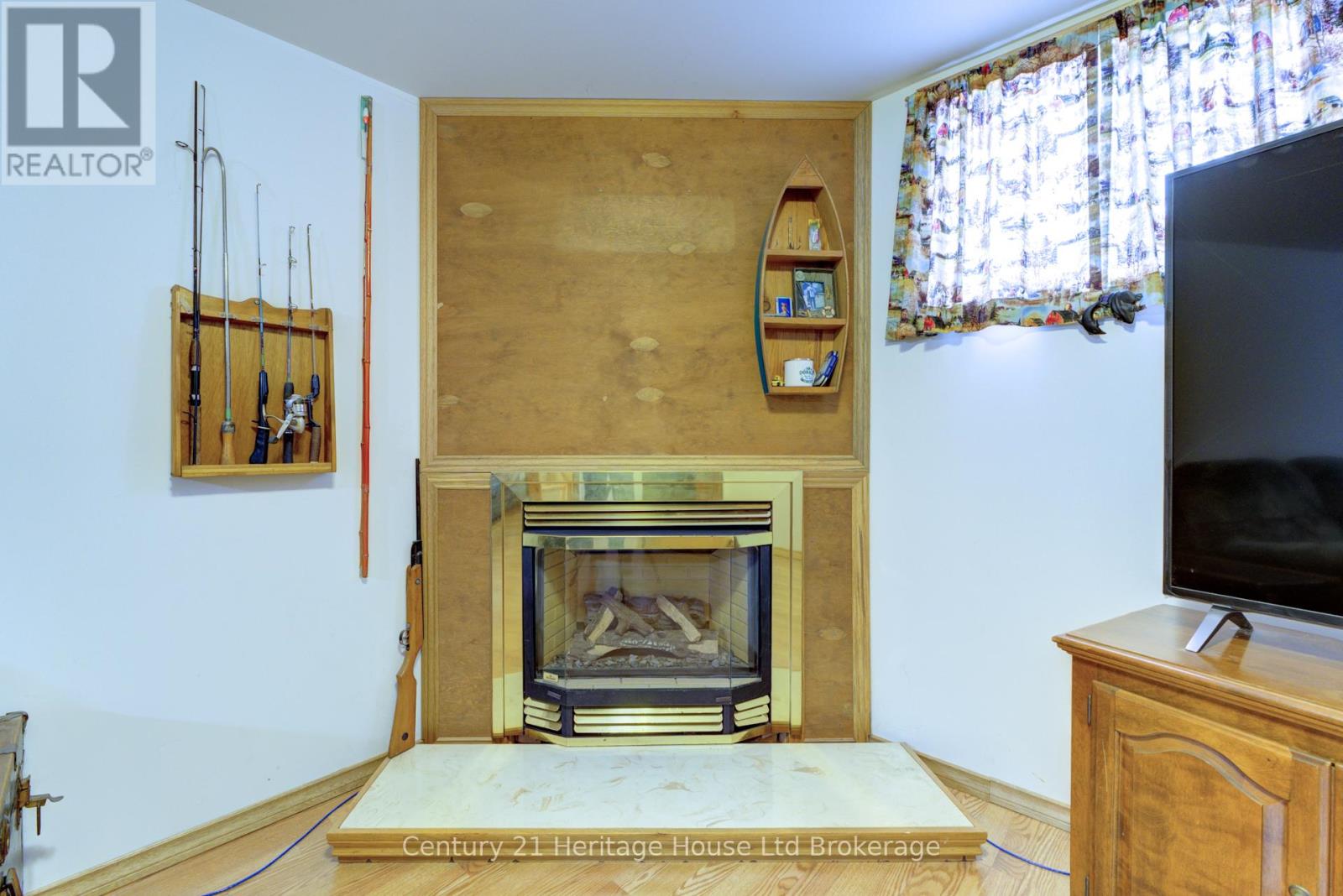72 Magnolia Drive, Brant, Ontario  N3L 3L3 - Photo 28 - X12002141