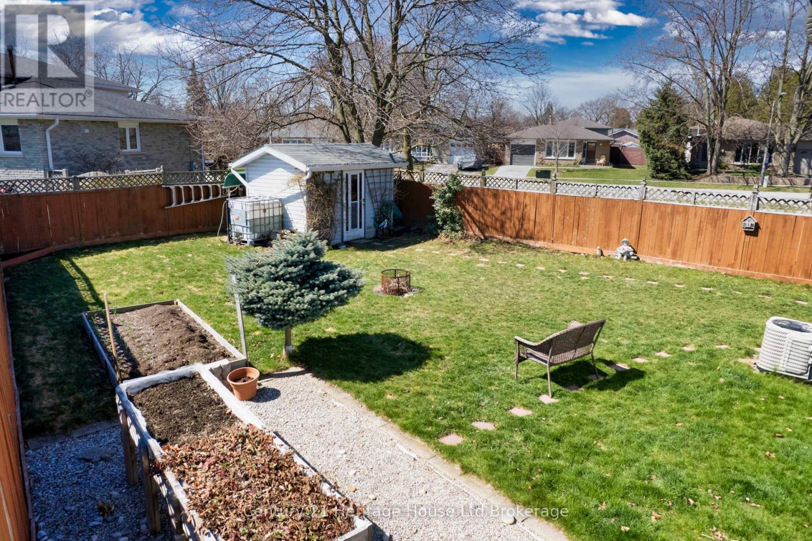 72 Magnolia Drive, Brant, Ontario  N3L 3L3 - Photo 39 - X12002141