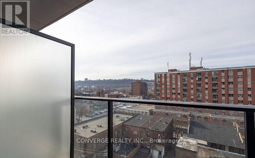 904 - 1 Jarvis Street, Hamilton, Ontario  L8R 0A8 - Photo 8 - X12094055