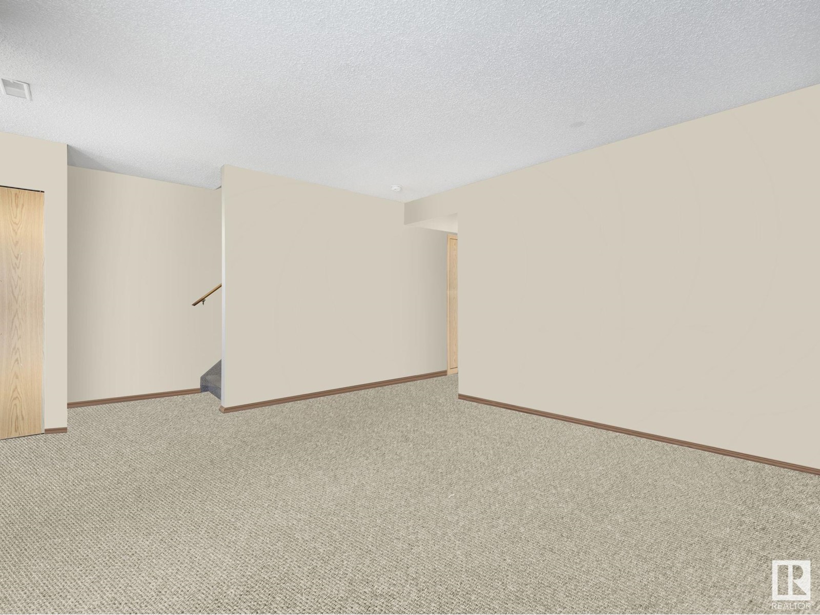 Property at #109 180 BRIDGEPORT BV image 4