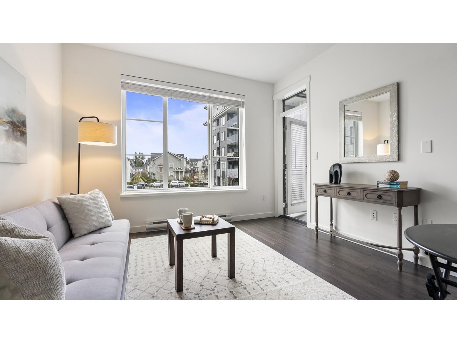 Property at 214 15825 85 AVENUE image 3