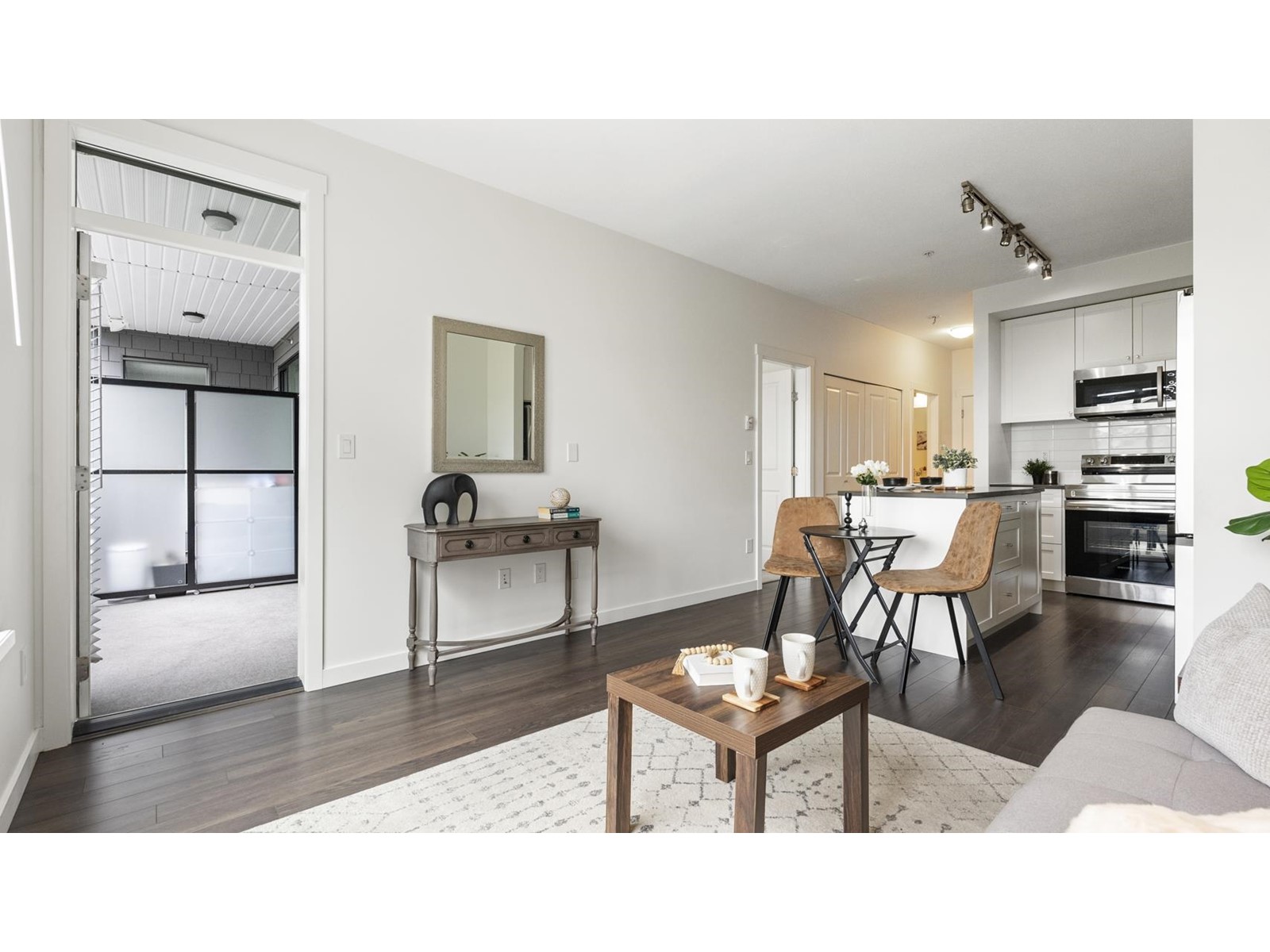 Property at 214 15825 85 AVENUE image 5